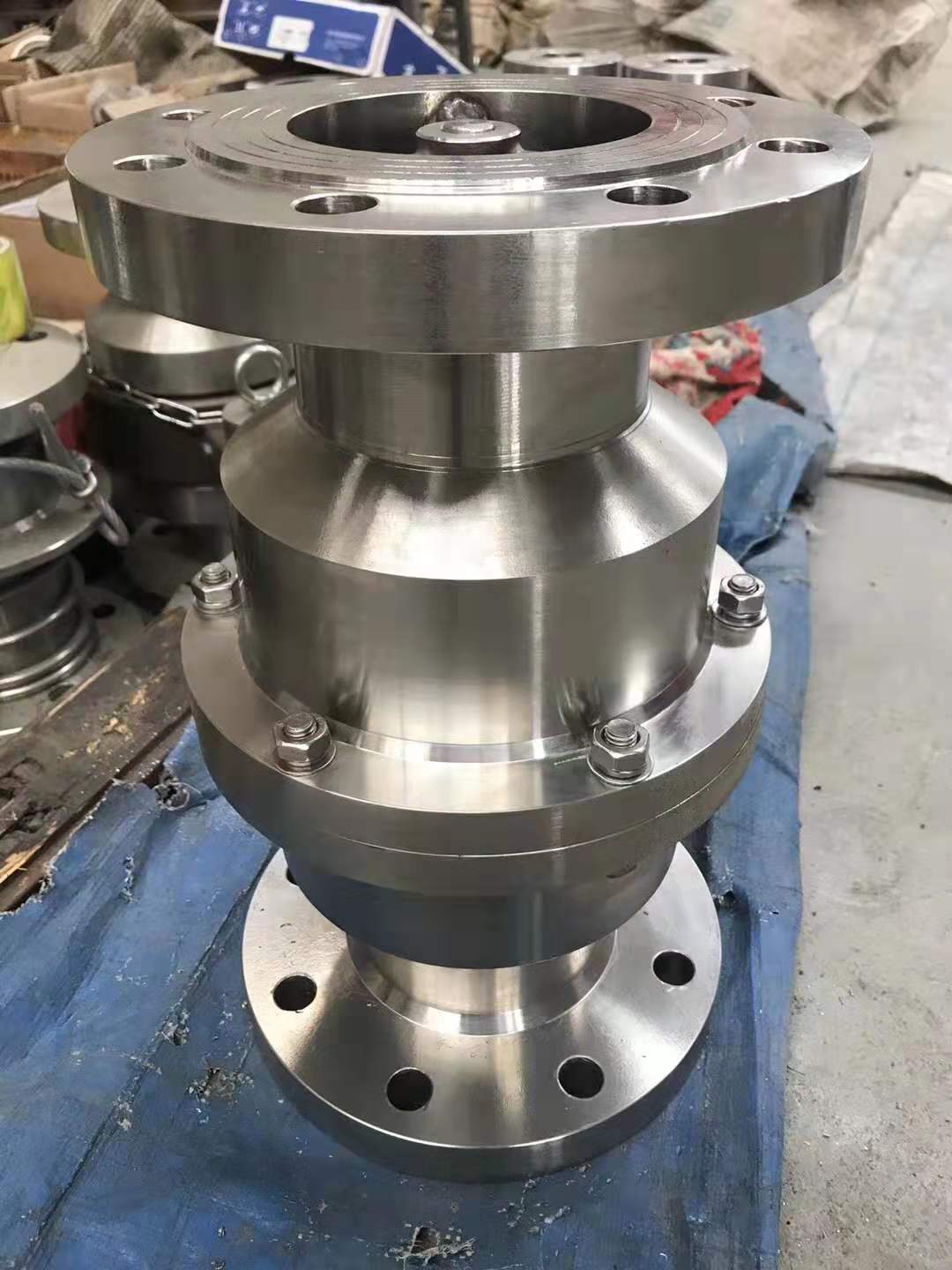 揚州客戶定制的AL2543型裝卸臂卸車臂拉斷閥已發貨。(1) 微信圖片_20191101232245.jpg